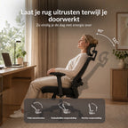 Persoon leunt ontspannen achterover in de Alygn Core Daily midnight black ergonomische bureaustoel met verstelbare rugleuning